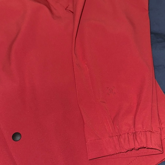 NWOT - Lululemon Coaches Jacket Oxblood - Men’s Size Small - Picture 7 of 10